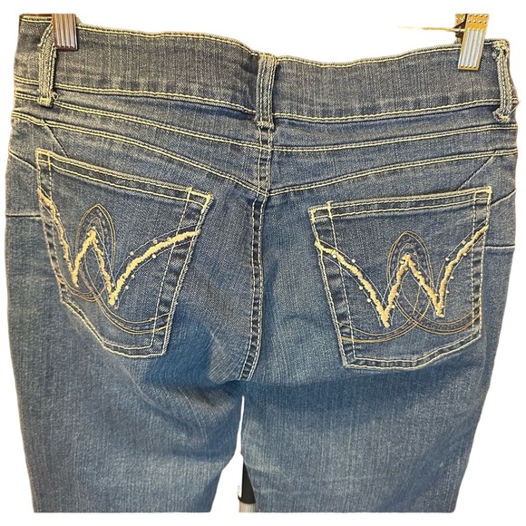 Used Wrangler Booty Up Ladies American Royal Low Rise Dark Stonewash 10MWZAR - Picture 6 of 10